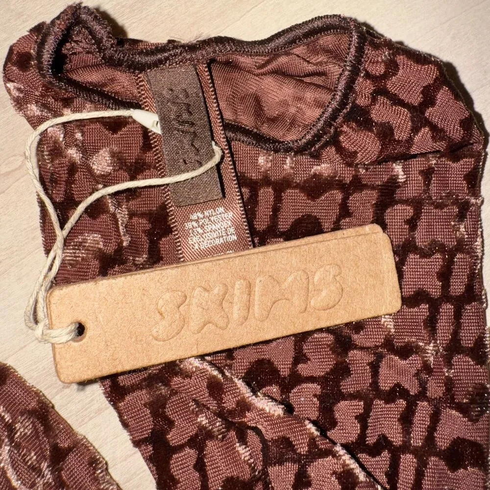 NWT SKIMS Chestnut Brown Velvet Monogram Long Gloves Women's Small S